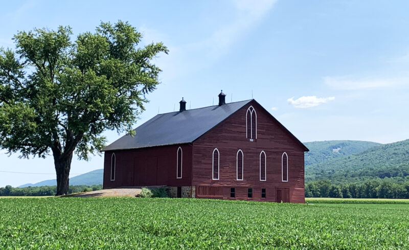 Rockin’ the Red Barn: Annual LH Jams fundraising concert set for Aug. 6; funds local scholarships
